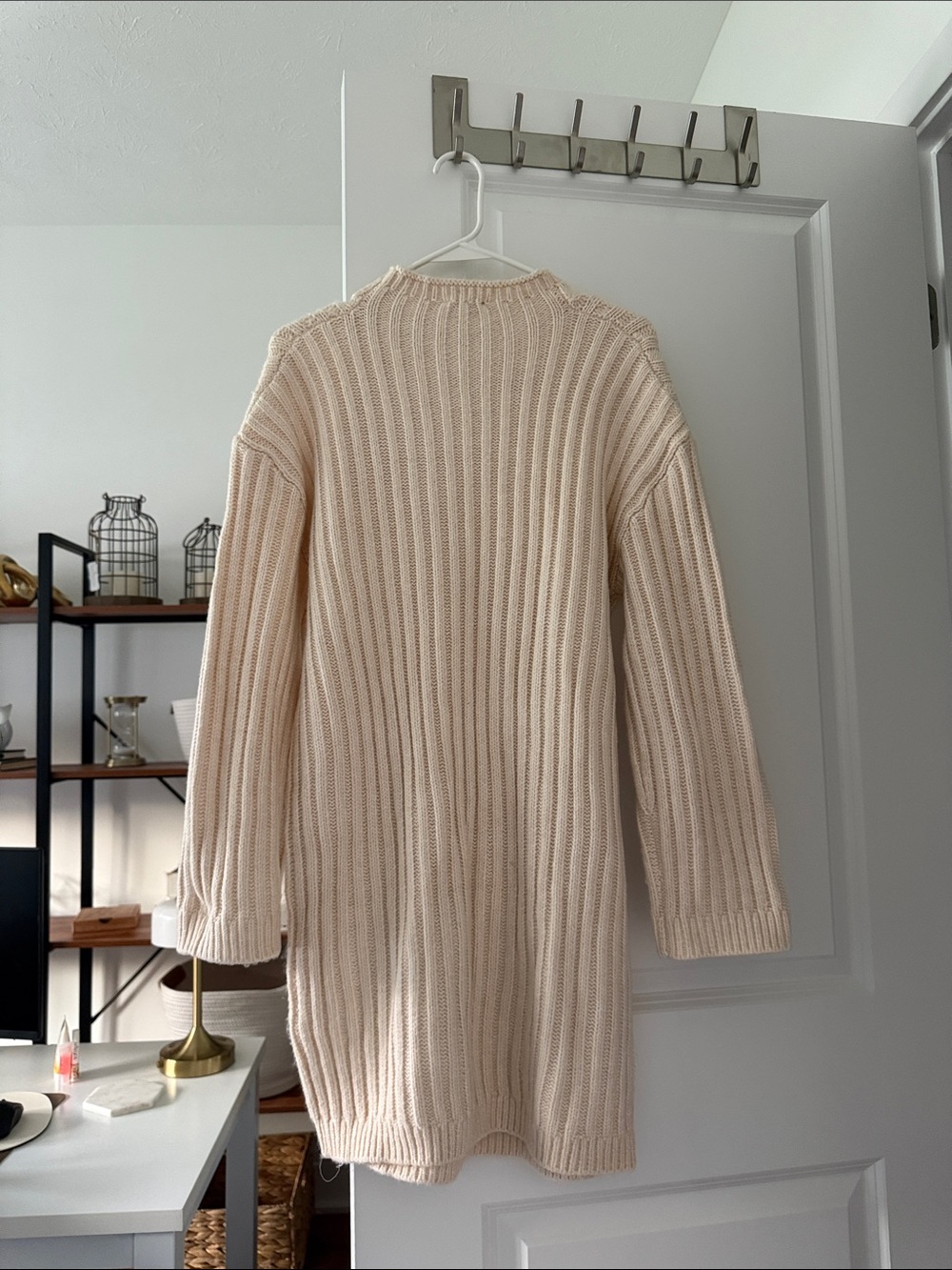 Express Cream Ribbed Cable Knit Sweater - Picture 3 of 3